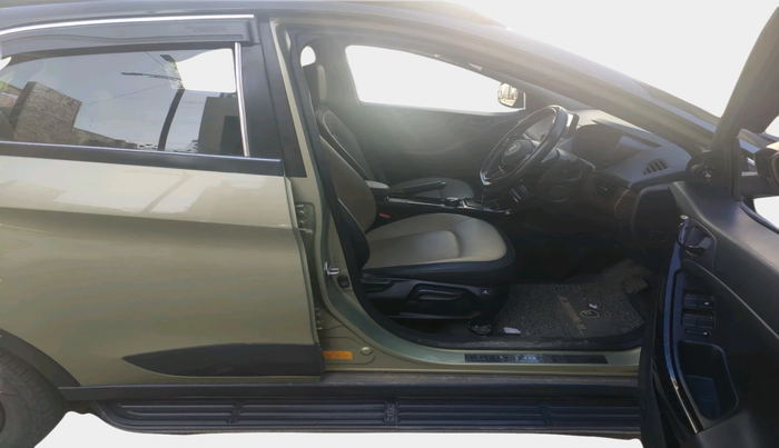 2022 Tata NEXON XZA PLUS (PREMIUM) KAZIRANGA PETROL, Petrol, Automatic, 70,366 km, interior