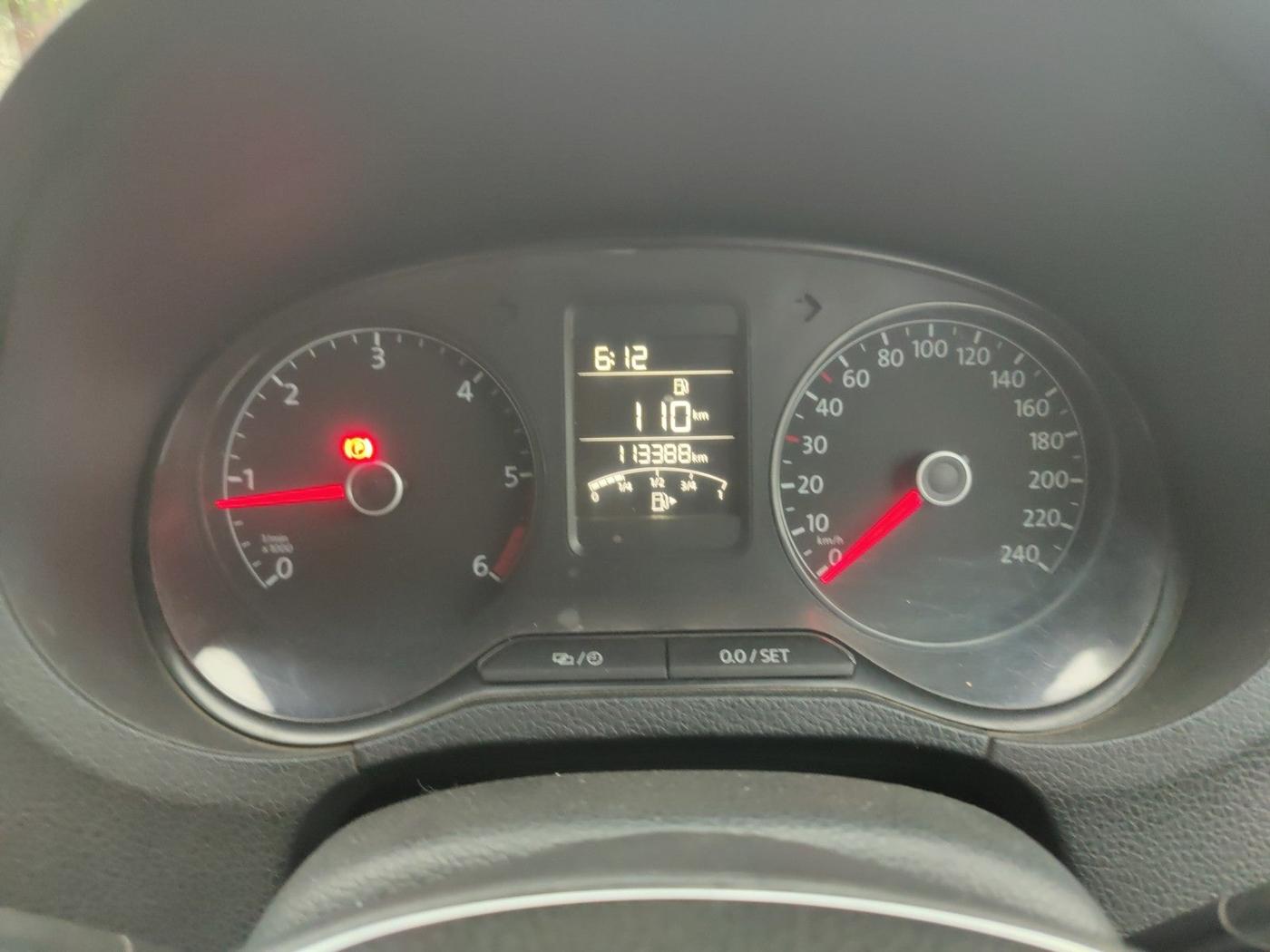 2019 Volkswagen Polo HIGHLINE PLUS 1.5, Diesel, Manual, 1,13,388 km, interior