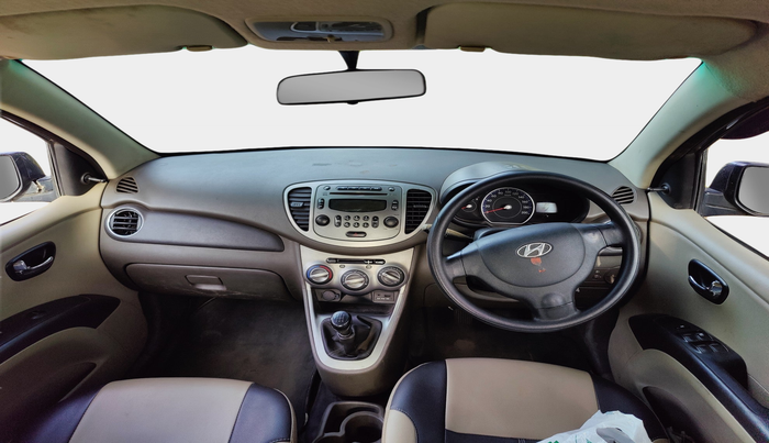 2015 Hyundai i10 SPORTZ 1.1, Petrol, Manual, 84,650 km, interior
