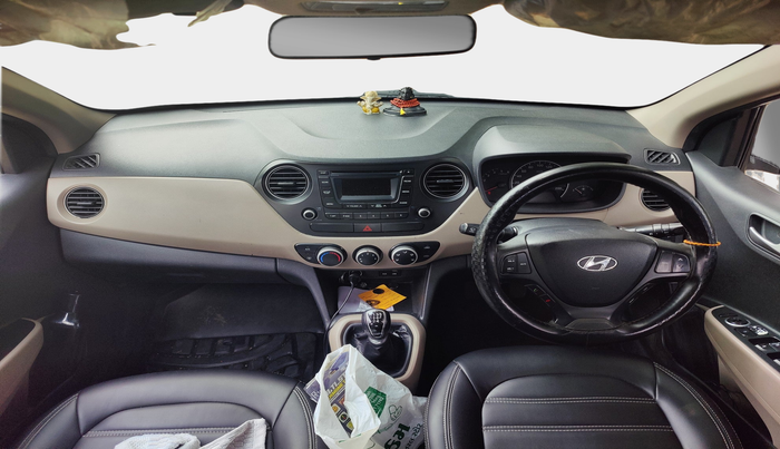 2016 Hyundai Grand i10 SPORTZ 1.1 CRDI, Diesel, Manual, 2,57,236 km, interior