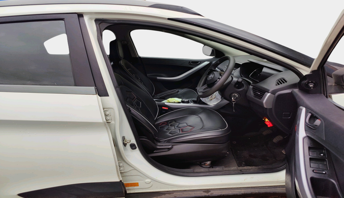 2021 Tata NEXON XM PETROL, Petrol, Manual, 34,900 km, interior