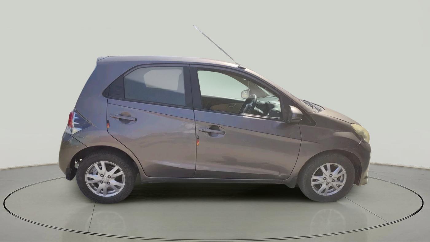 2015 Honda Brio VX AT, CNG, Automatic, 1,51,055 km, exterior
