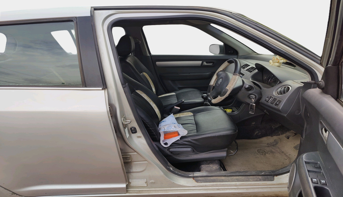 2011 Maruti Swift VXI, Petrol, Manual, 1,42,154 km, interior