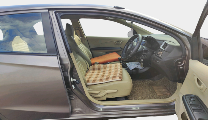 2017 Honda Brio S MT, Petrol, Manual, 56,709 km, interior