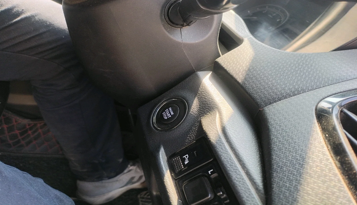 2017 Maruti Vitara Brezza ZDI PLUS, Diesel, Manual, 2,04,147 km, interior