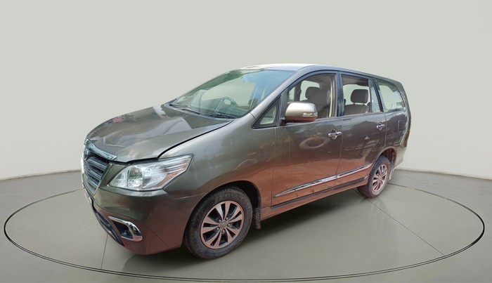 2015 Toyota Innova 2.5 VX 7 STR, Diesel, Manual, 1,91,099 km, exterior