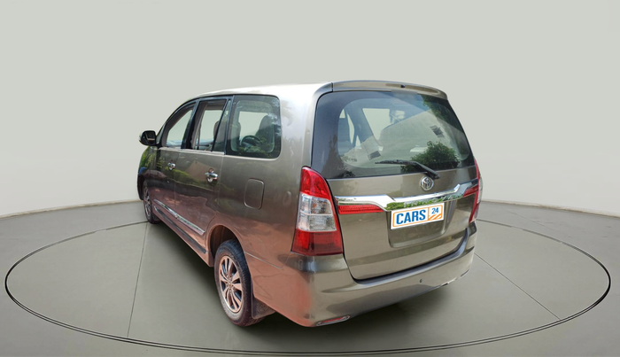 2015 Toyota Innova 2.5 VX 7 STR, Diesel, Manual, 1,91,099 km, exterior