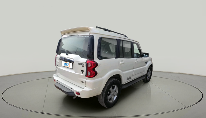 2018 Mahindra Scorpio S11 2WD, Diesel, Manual, 94,408 km, exterior