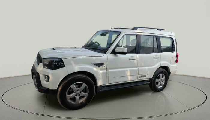 2018 Mahindra Scorpio S11 2WD, Diesel, Manual, 94,408 km, exterior