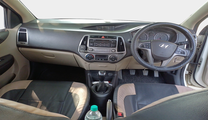 2013 Hyundai i20 SPORTZ 1.4 CRDI, Diesel, Manual, 1,73,082 km, interior