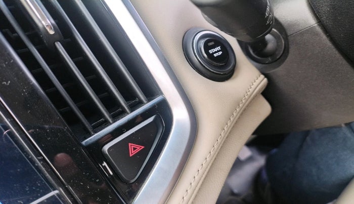 2021 MG HECTOR SHARP 2.0 DIESEL, Diesel, Manual, 1,22,858 km, interior