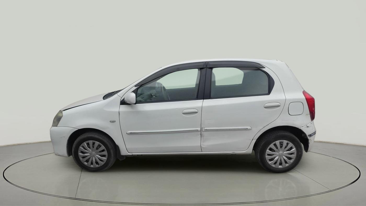 2011 Toyota Etios Liva G, Petrol, Manual, 69,052 km, exterior