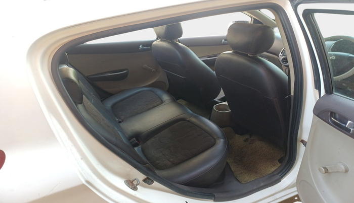 2010 Hyundai i20 ERA 1.2, Petrol, Manual, 92,203 km, interior