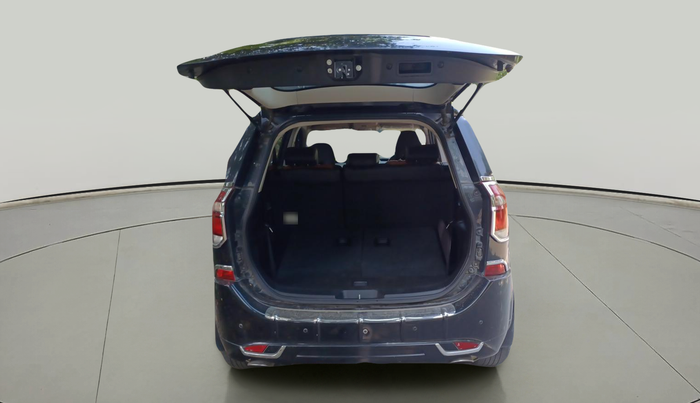 2019 Mahindra XUV500 W5, Diesel, Manual, 59,907 km, exterior