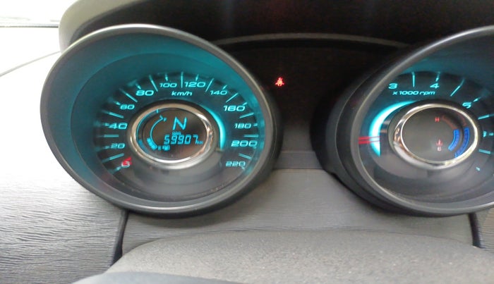 2019 Mahindra XUV500 W5, Diesel, Manual, 59,907 km, interior