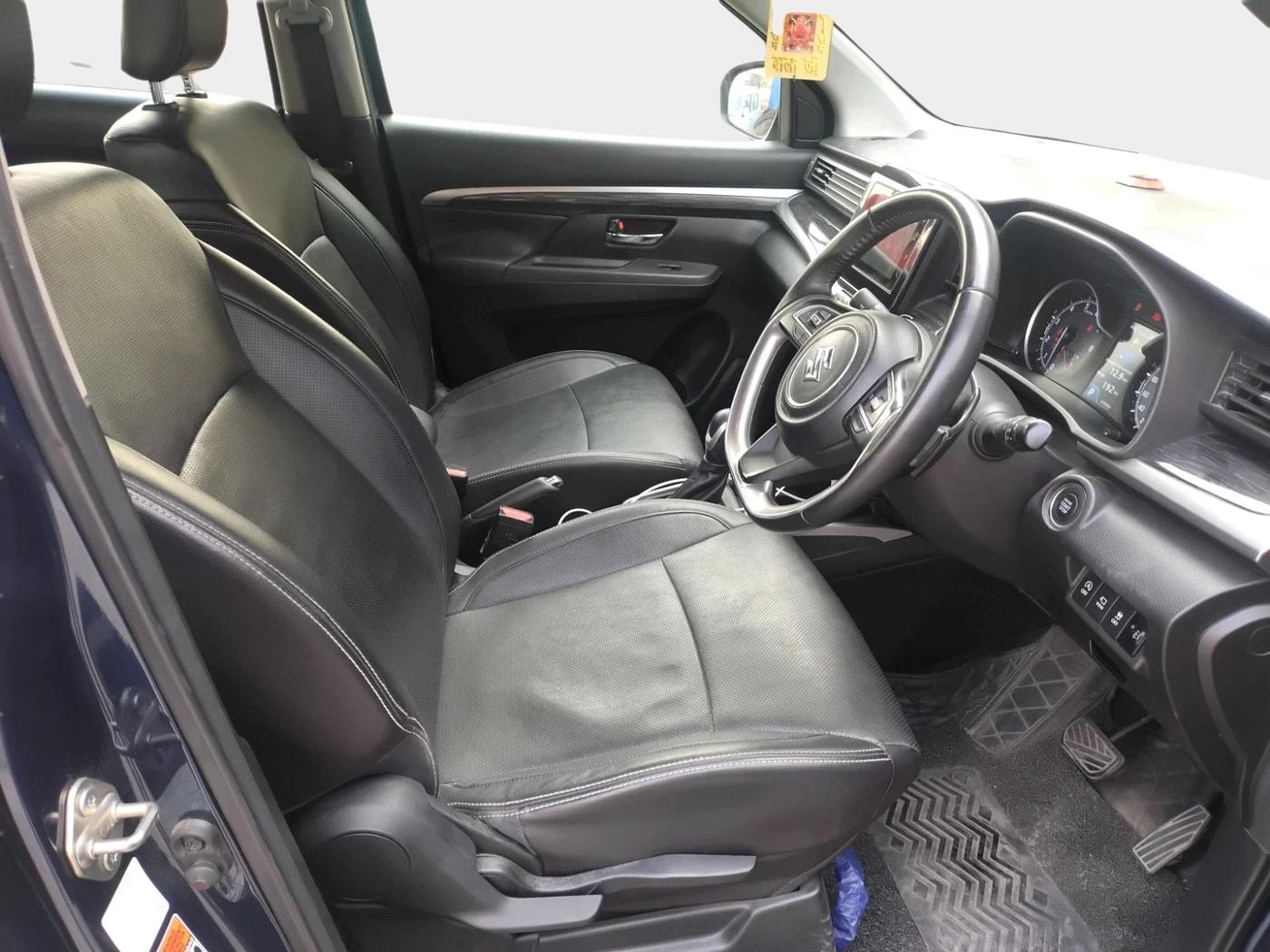 2022 Maruti XL6 ALPHA PLUS AT, Petrol, Automatic, 47,653 km, interior