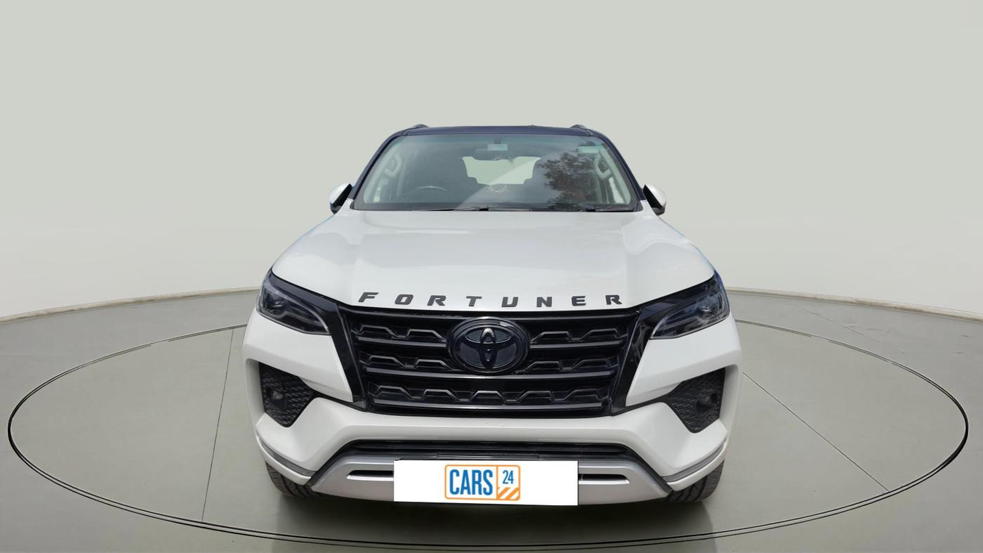 2021 Toyota Fortuner 4X2 AT 2.8 DIESEL, Diesel, Automatic, 75,000 km, exterior