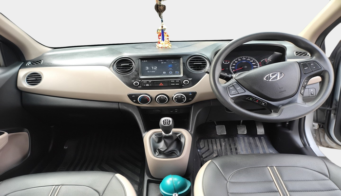 2019 Hyundai Grand i10 SPORTZ 1.2 KAPPA VTVT, Petrol, Manual, 45,068 km, interior