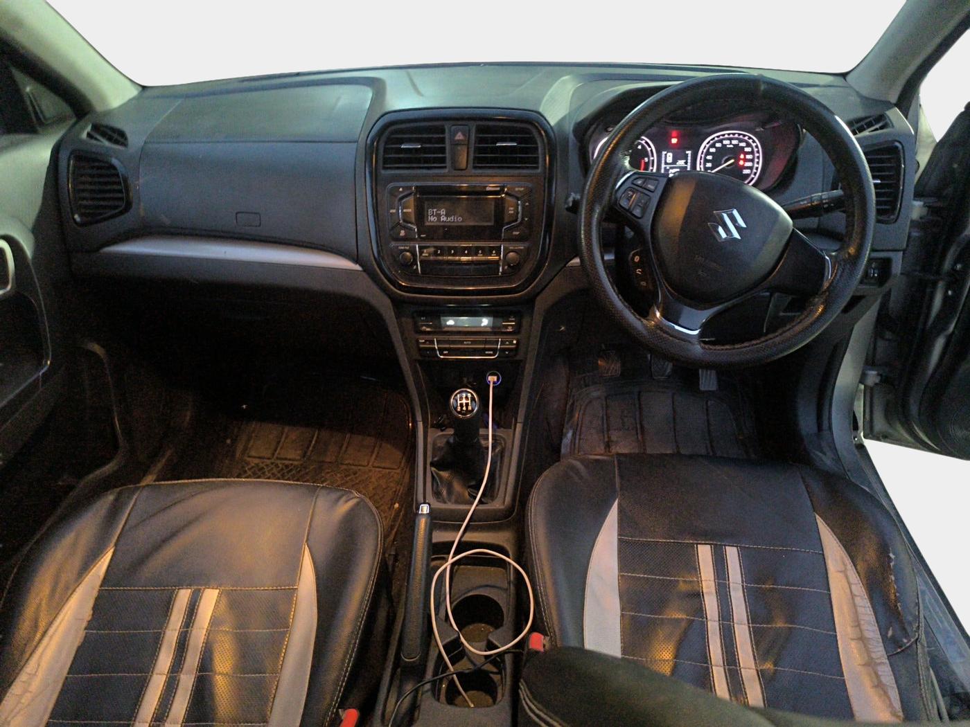 2017 Maruti Vitara Brezza ZDI, Diesel, Manual, 99,246 km, interior