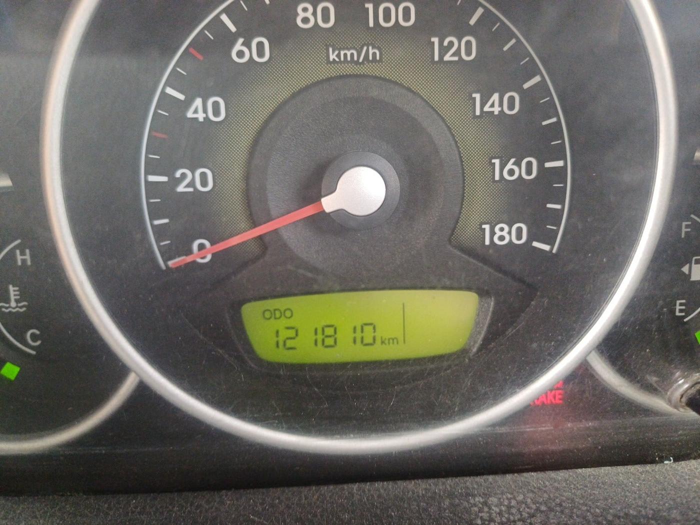 2013 Hyundai Eon SPORTZ, Petrol, Manual, 1,21,810 km, interior
