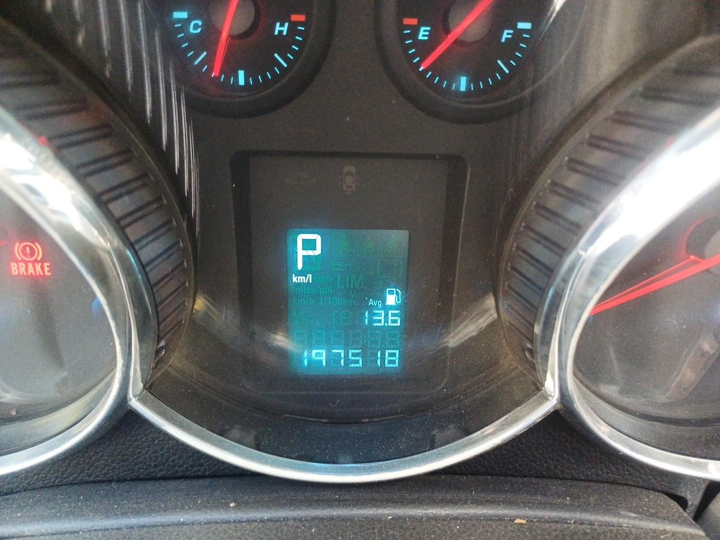 2014 Chevrolet Cruze LTZ AT, Diesel, Automatic, 1,97,518 km, interior
