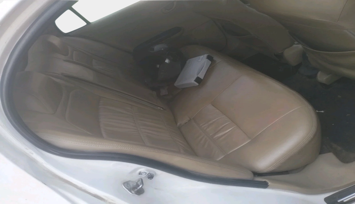 2014 Honda Amaze 1.5L I-DTEC S, Diesel, Manual, 1,20,132 km, interior