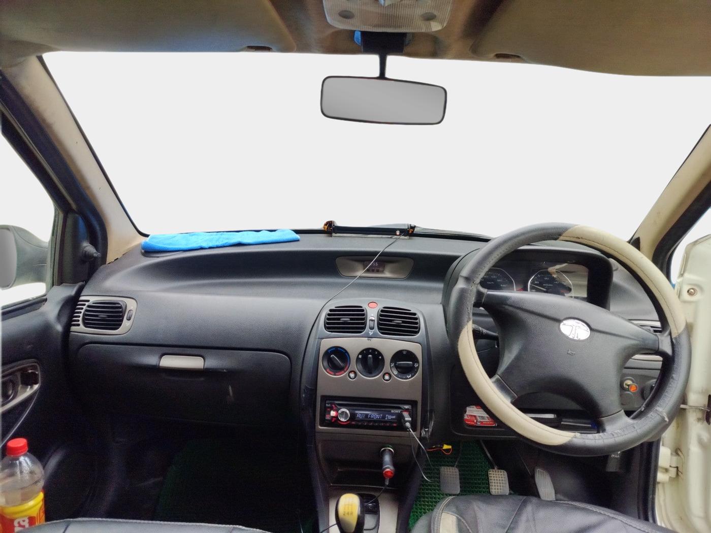 2014 Tata Indigo ECS LS TDI, Diesel, Manual, 1,26,932 km, interior