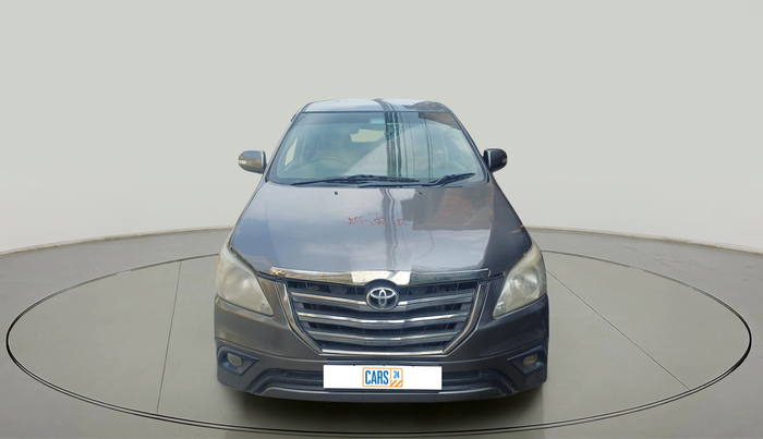 2014 Toyota Innova 2.5 VX 8 STR, Diesel, Manual, 2,01,625 km, exterior