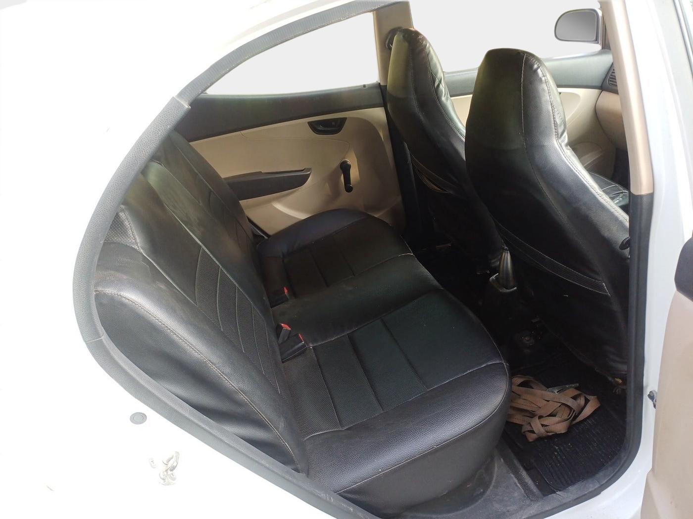 2012 Hyundai Eon MAGNA, Petrol, Manual, 65,340 km, interior