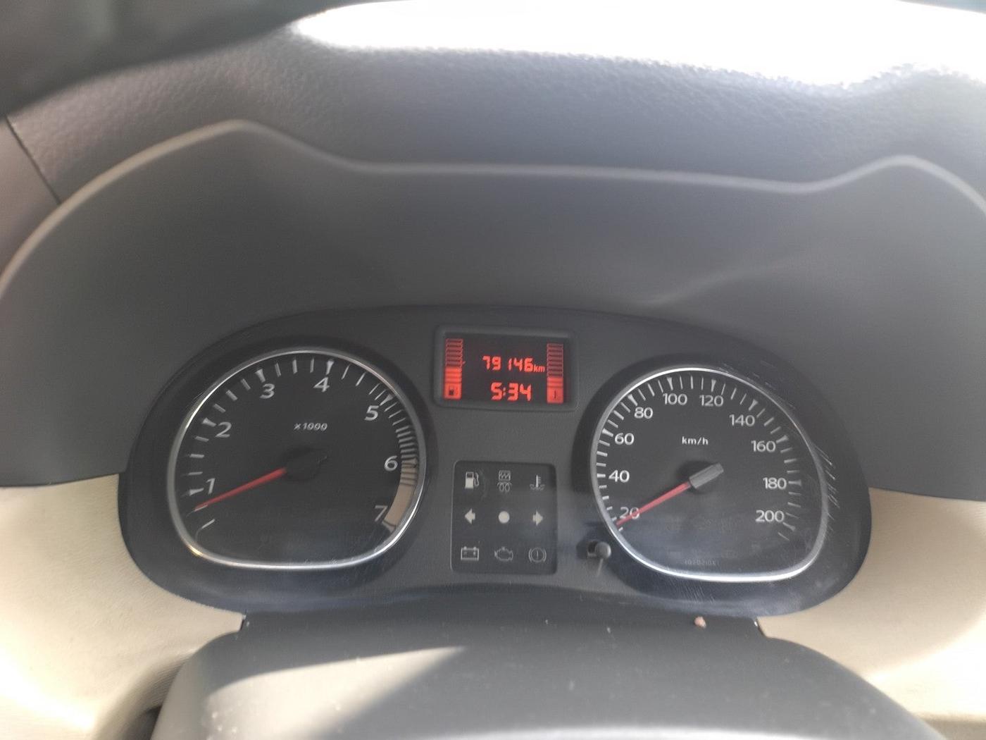 2014 Renault Duster 85 PS RXL DIESEL, Diesel, Manual, 80,000 km, interior