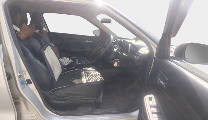 2021 Maruti Swift VXI AMT, Petrol, Automatic, 27,540 km, interior