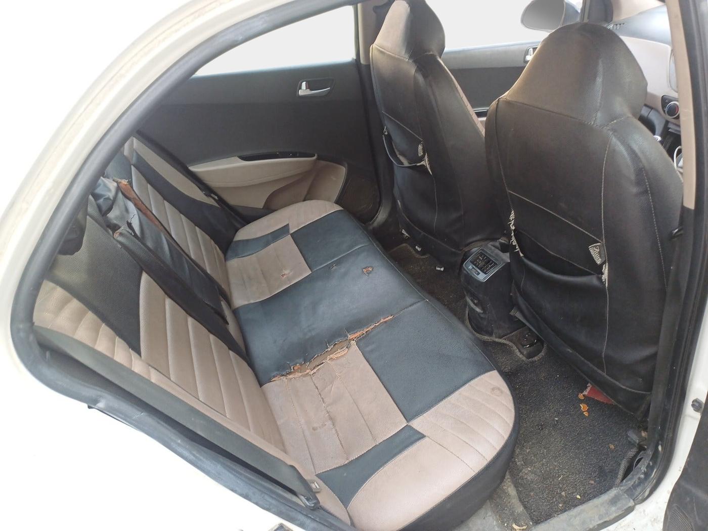 2014 Hyundai Xcent S 1.2, Petrol, Manual, 82,005 km, interior