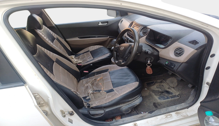 2014 Hyundai Xcent S 1.2, Petrol, Manual, 82,000 km, interior