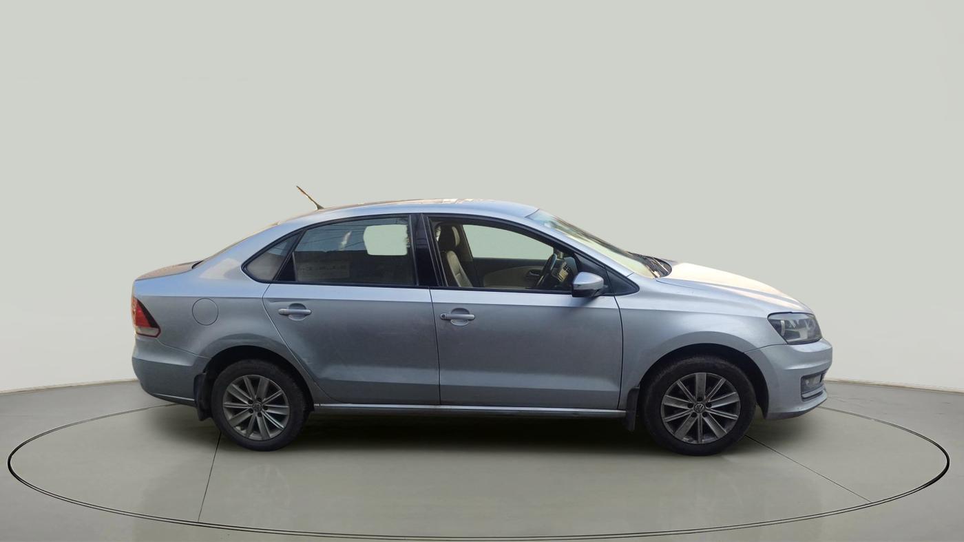2016 Volkswagen Vento HIGHLINE DIESEL 1.5, Diesel, Manual, 2,01,000 km, exterior