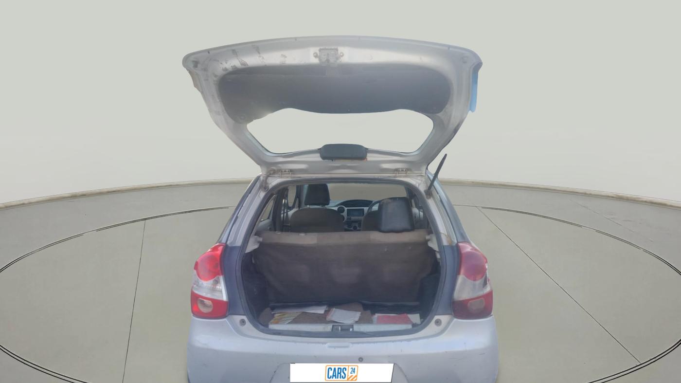 2015 Toyota Etios Liva GD, Diesel, Manual, 2,67,631 km, exterior