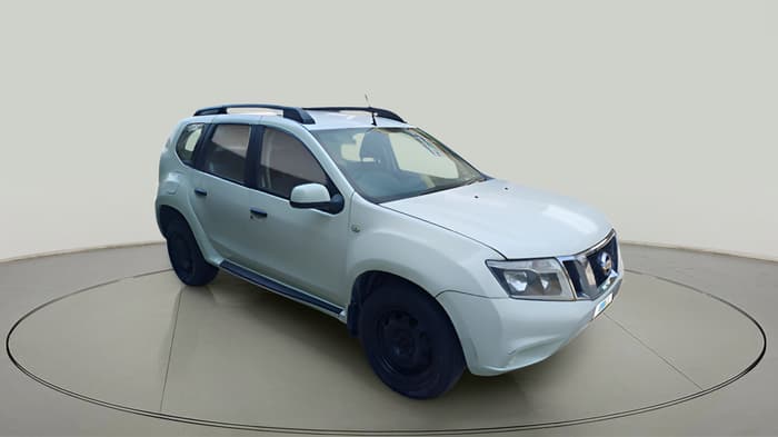2014 Nissan Terrano XE (D), Diesel, Manual, 1,01,988 km, exterior