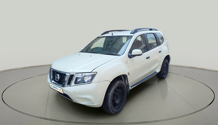 2014 Nissan Terrano XE (D), Diesel, Manual, 1,01,988 km, exterior