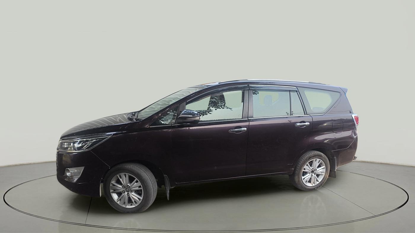 2016 Toyota Innova Crysta 2.8 ZX AT 7 STR, Diesel, Automatic, 2,51,670 km, exterior