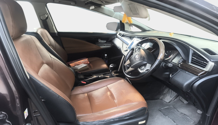 2016 Toyota Innova Crysta 2.8 ZX AT 7 STR, Diesel, Automatic, 2,51,670 km, interior