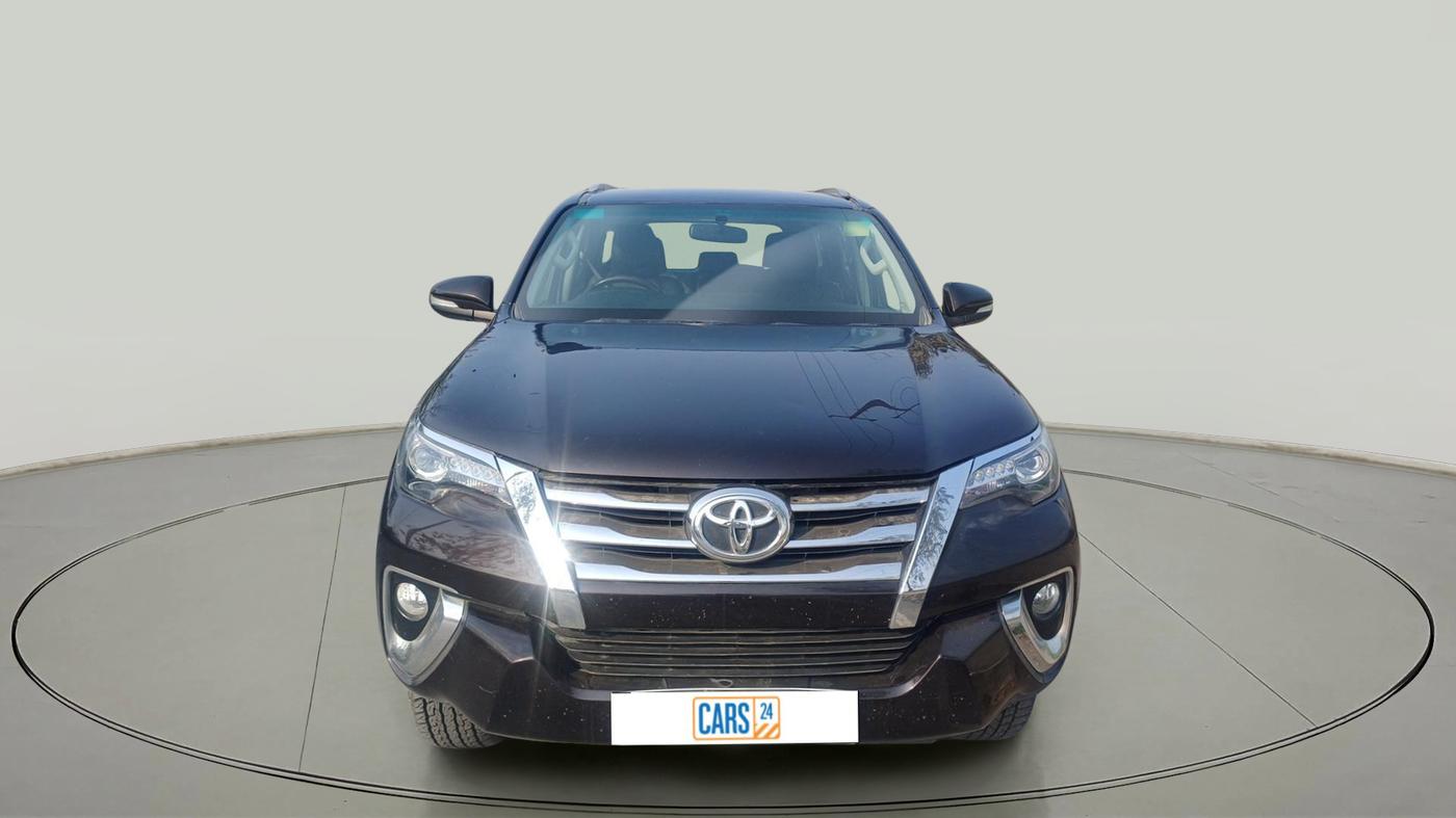 2017 Toyota Fortuner 2.8 4X2 MT, Diesel, Manual, 58,163 km, exterior