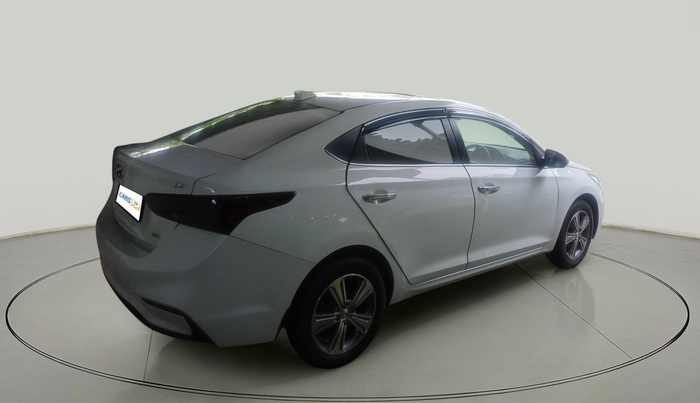 2017 Hyundai Verna 1.6 VTVT SX O, Petrol, Manual, 73,005 km, exterior