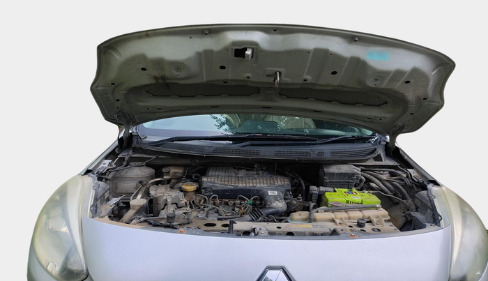 2014 Renault Scala RXE DIESEL, Diesel, Manual, 1,51,855 km, exterior
