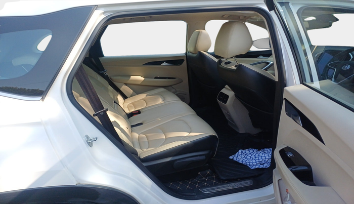 2023 MG HECTOR SHARP 2.0 DIESEL, Diesel, Manual, 40,543 km, interior