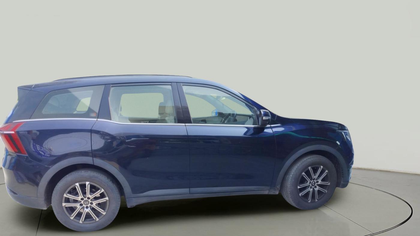2022 Mahindra XUV700 AX 7 P MT 7 STR, Petrol, Manual, 52,633 km, exterior