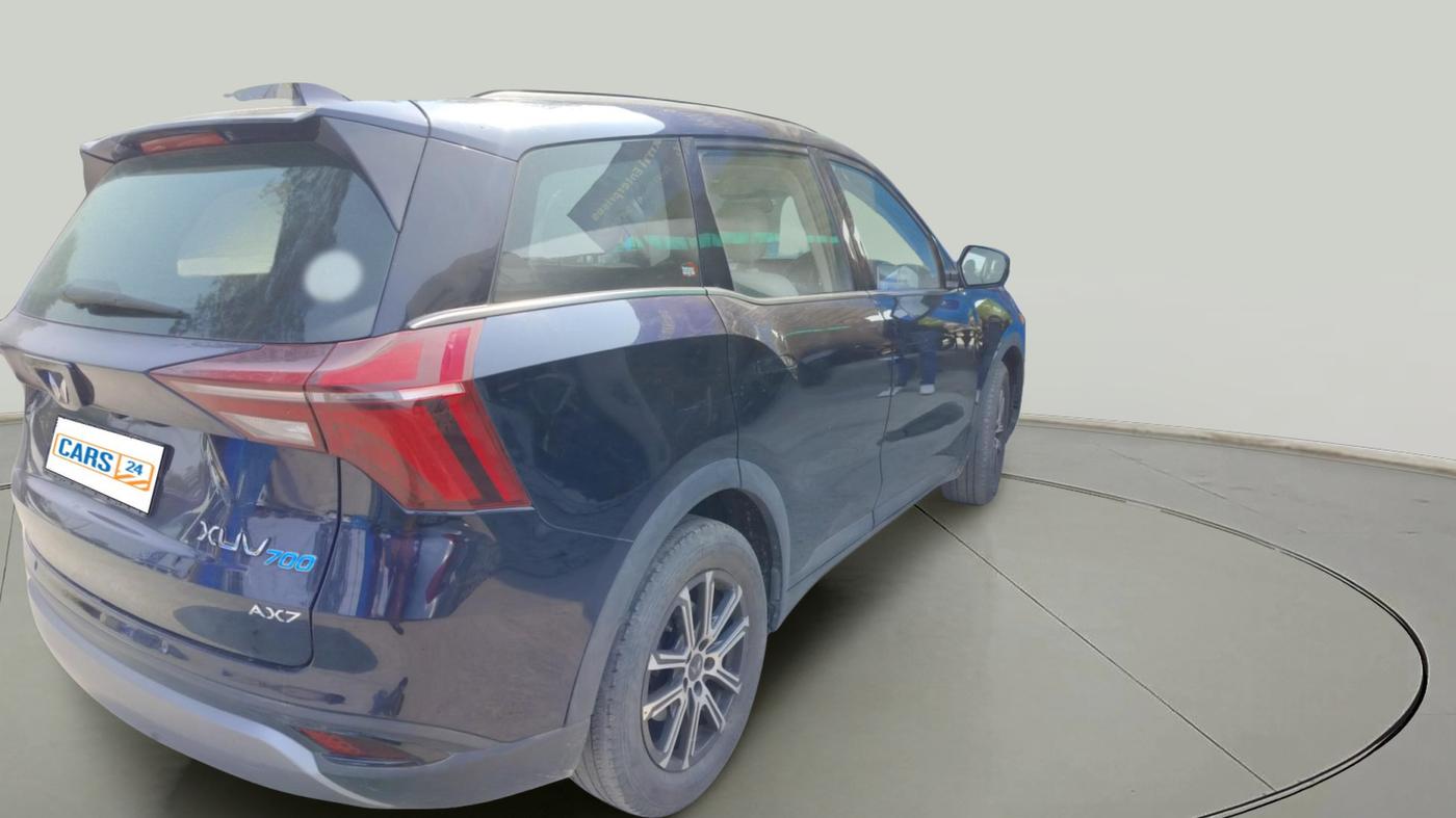 2022 Mahindra XUV700 AX 7 P MT 7 STR, Petrol, Manual, 52,633 km, exterior