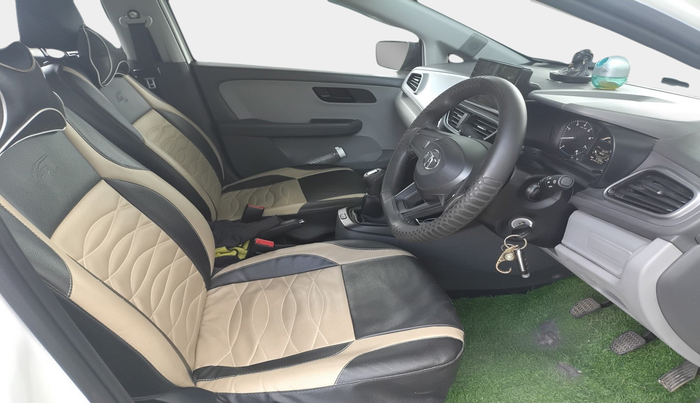 2020 Tata ALTROZ XM PETROL, Petrol, Manual, 37,327 km, interior