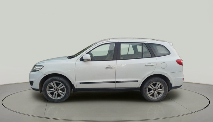 2013 Hyundai Santa Fe 2 WD, Diesel, Manual, 1,57,728 km, exterior