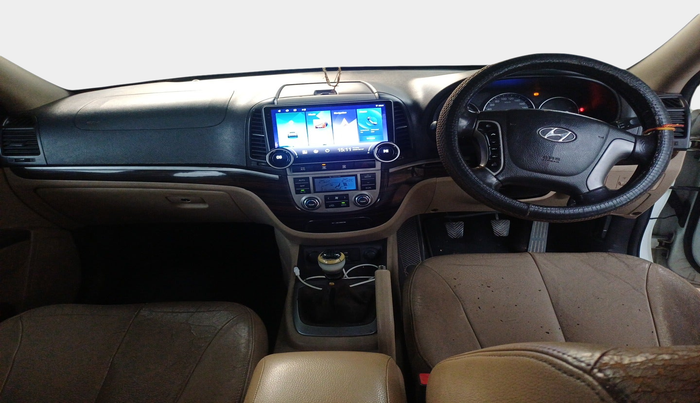 2013 Hyundai Santa Fe 2 WD, Diesel, Manual, 1,57,728 km, interior