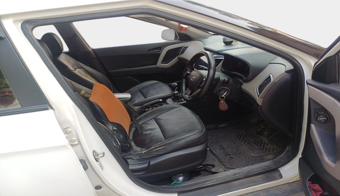 2017 Hyundai Creta E PLUS 1.4 DIESEL, Diesel, Manual, 2,11,251 km, interior