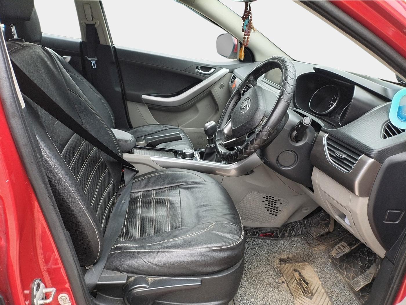 2018 Tata NEXON XZ PLUS DIESEL, Diesel, Manual, 58,801 km, interior